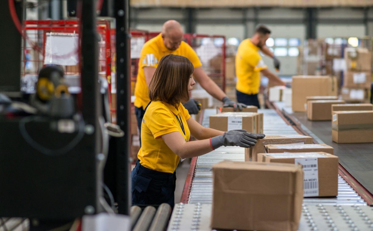 consolidating warehousing and distribution operations
